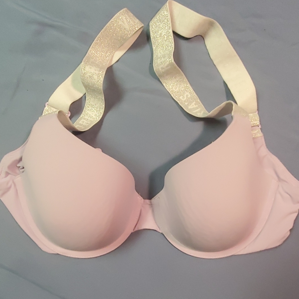 Victoria's Secret t-shirt lightly lined Demi bra